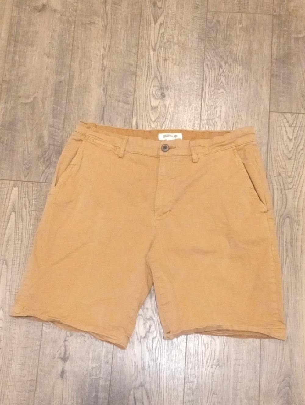Goodthreads Men's Light Brown Flat-Front Shorts